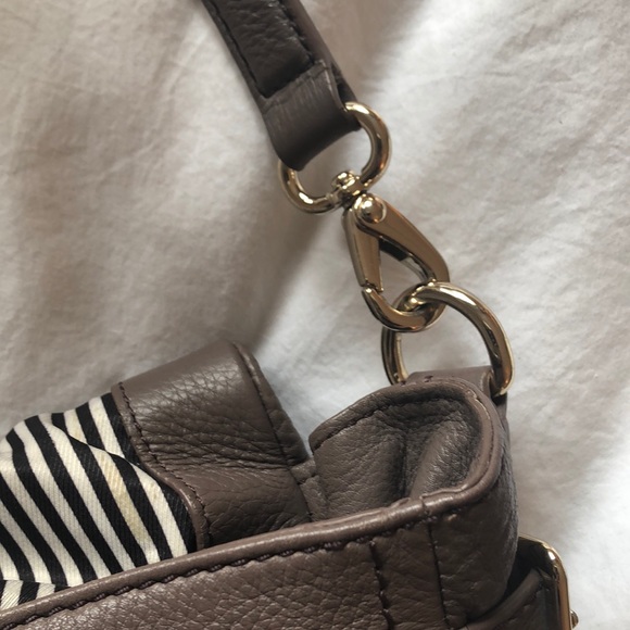 Kate Spade Cobble Hill Leslie Bag - Picture 8 of 8